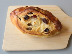 4種のレーズンパン
