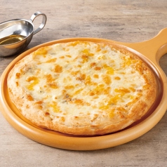 6種チーズのおつまみピザ