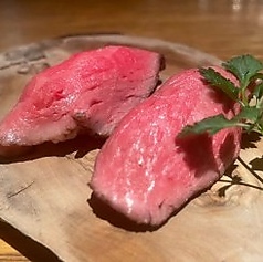 近江牛ローストビーフ寿司2貫