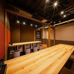 幹事様必見！駅チカ×お洒落空間でのご宴会も承ります♪お時間・人数・コースなどお気軽にご相談下さい！※お席の写真は系列店になります。