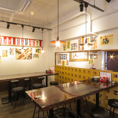 会社帰りにお一人でのご利用や、少人数で二軒目でのご利用などお気軽にお越しいただけます。明るく活気のあるお店づくりをして皆様のご来店を心よりおまちしております◎