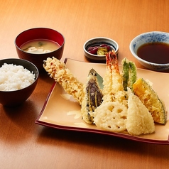 天盛り定食