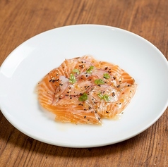 サーモンカルパッチョ