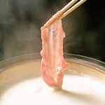 女の子に大人気★コラーゲンなどの美肌成分たっぷり！美肌豆乳2色しゃぶしゃぶコース全8品3000円～！