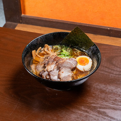圓家特製醤油チャーシューメン
