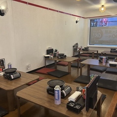 会社の大規模なご宴会や歓送迎会、同窓会などに最適な貸切利用も大歓迎です!見通しの良いワンフロアの空間で、最大36名様までゆったりとお過ごしいただけます。絶品の馬刺し&馬肉焼肉の食べ飲み放題コースと一緒に、皆様で盛大に盛り上がる最高の夜を演出します★
