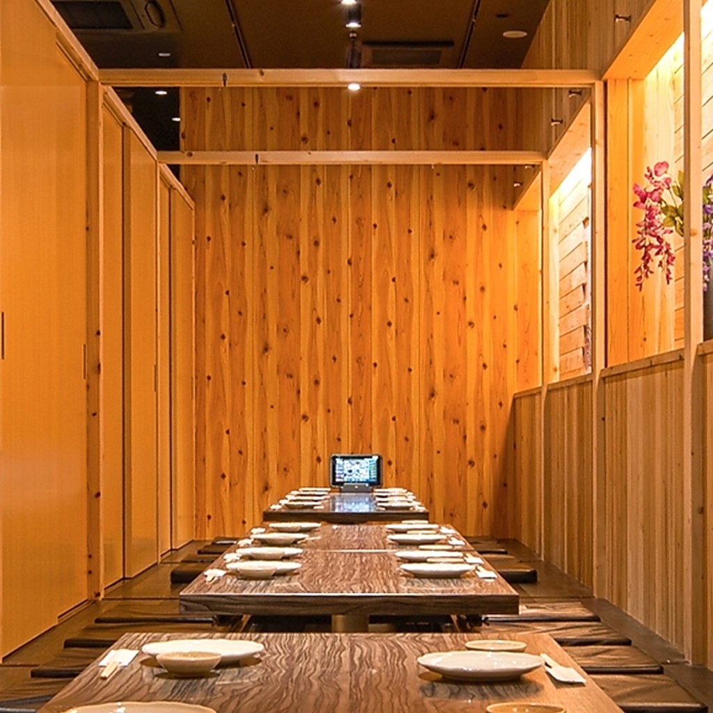 5～10名、20名、30名などの個室多数。女子会やコンパにも◎