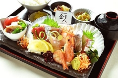 地魚大衆酒場 金八のおすすめランチ2