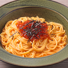 【おすすめ】　濃厚ウニクリームパスタいくらがけ