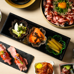 彩屋自家製漬物盛り合わせ~ゆりねの梅酢漬け ふきの酢醤油漬け 人参の昆布漬け~