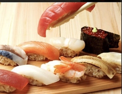 魚寿司　公設市場本店の写真3