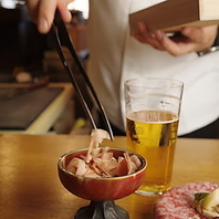 お酒は地酒を中心に多数取り揃え。