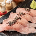 料理メニュー写真&nbsp;厳選黒毛和牛炙り肉寿司～塩昆布～