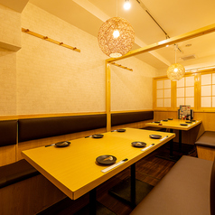 【全席喫煙可】九州料理　居酒屋　　扉付き完全個室　 九蔵　-きゅうぞう- 新宿西口店の特集写真