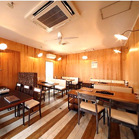 あぐーの隠れ家 北谷店