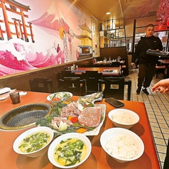 【エスニックな味わいも◎】焼肉食べ放題メニューのほか、ベトナム料理や中華料理もご堪能いただけますの写真