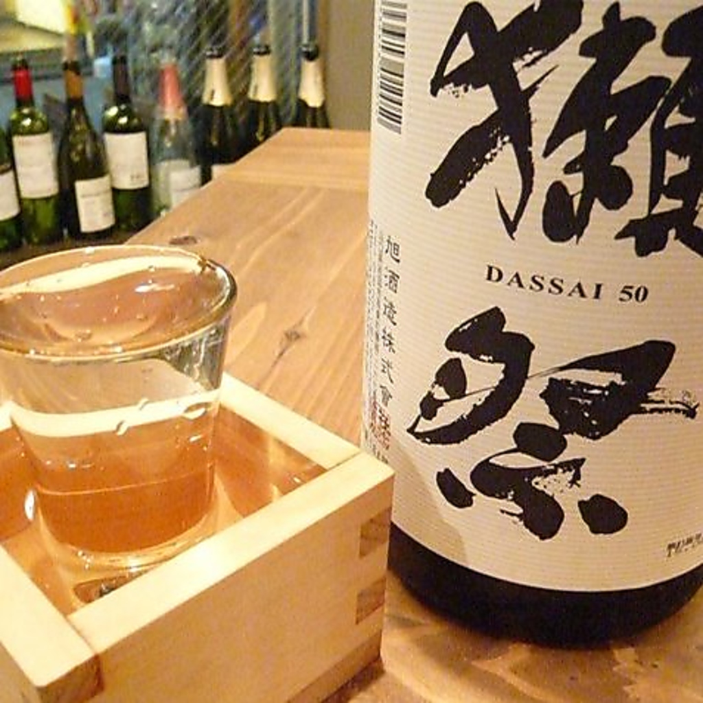 日本各地の銘酒も豊富にご用意しております★料理に合うお気に入りのお酒を見つけてください♪