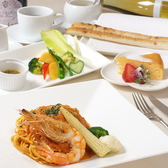 お客様に安心していただける食材をご用意。どなたでも召し上がっていただきやすいよう配慮をしております。