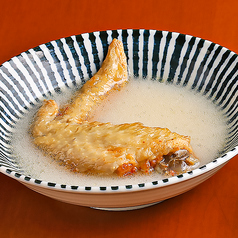 ピリ辛手羽先（１本）