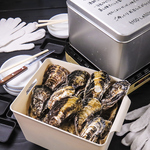 産地直送の新鮮な牡蠣の魅力を、名物カンカン焼きや鍋でたっぷりと堪能できる期間限定の牡蠣小屋です