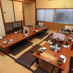 歓送迎会など各種宴会にも最適な掘りごたつ席