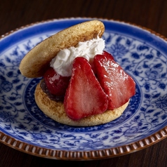 季節フルーツの生どら