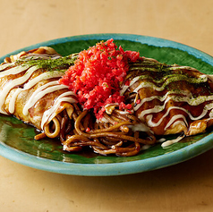 特製ダレのオム焼きそば