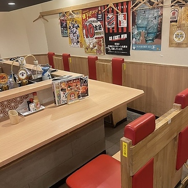 やきとり専門 串鳥 栄町駅前店の雰囲気1