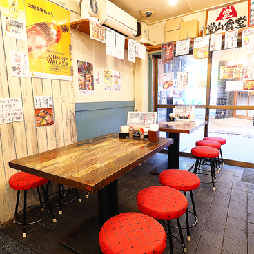 堂山食堂 別館の雰囲気1