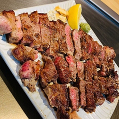 ステーキなどお肉料理も多数！