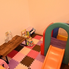 【C席】0歳～2歳のお子様におすすめ！※半個室です。