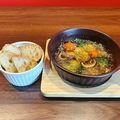 料理メニュー写真&nbsp;海鮮と野菜のアヒージョ バゲット付き