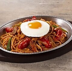 炒めスパゲティ「ナポリタン」