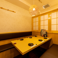 【全席喫煙可】九州料理　居酒屋　　扉付き完全個室　 九蔵　-きゅうぞう- 新宿西口店の特集写真