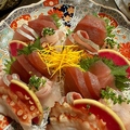 料理メニュー写真&nbsp;本日の刺身の盛り合わせ(1人前から)