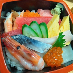 海鮮丼(中)