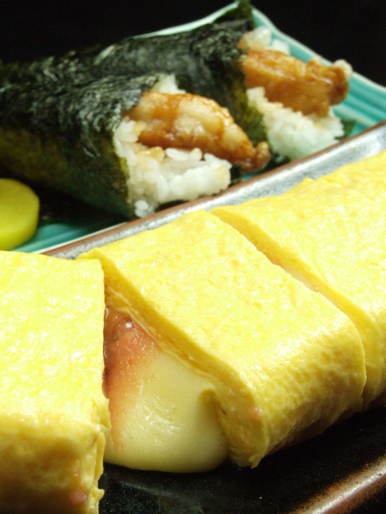 明太子とチーズ人気の2種をドッキング！明太チーズ玉子焼き