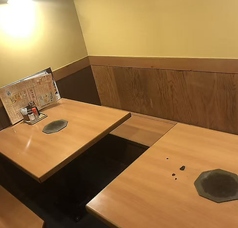 テーブル4名様×1
