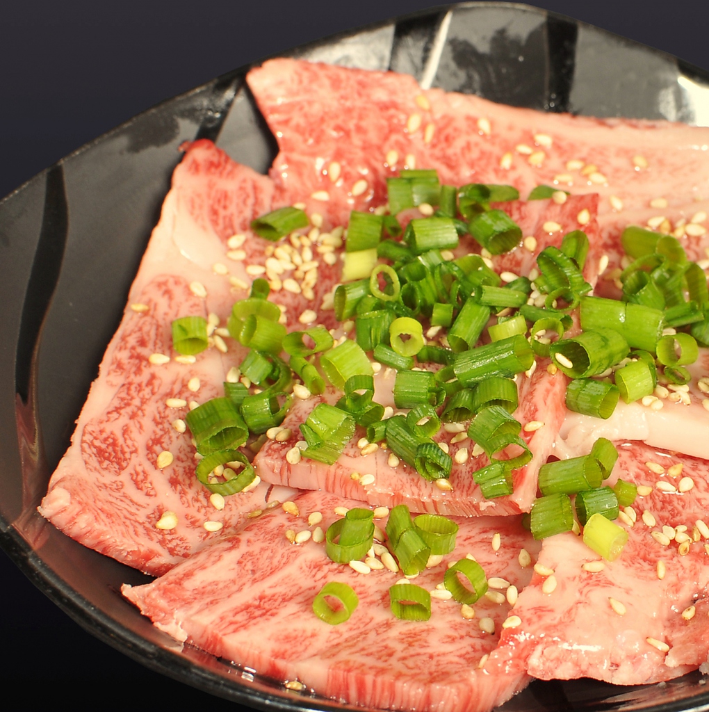 【中落ちカルビ】この質＆量で1000円以下！今ならクーポンで牛タンプレゼントしちゃいます！！