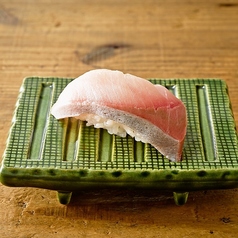 1貫 250円（税込275円）