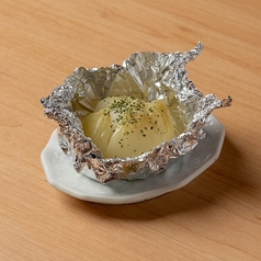 玉ねぎの丸焼きの写真