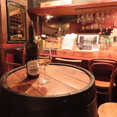 ワイン酒場ヴィナイーノの雰囲気1