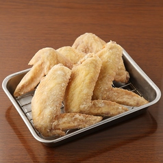 地鶏の手羽唐揚げ