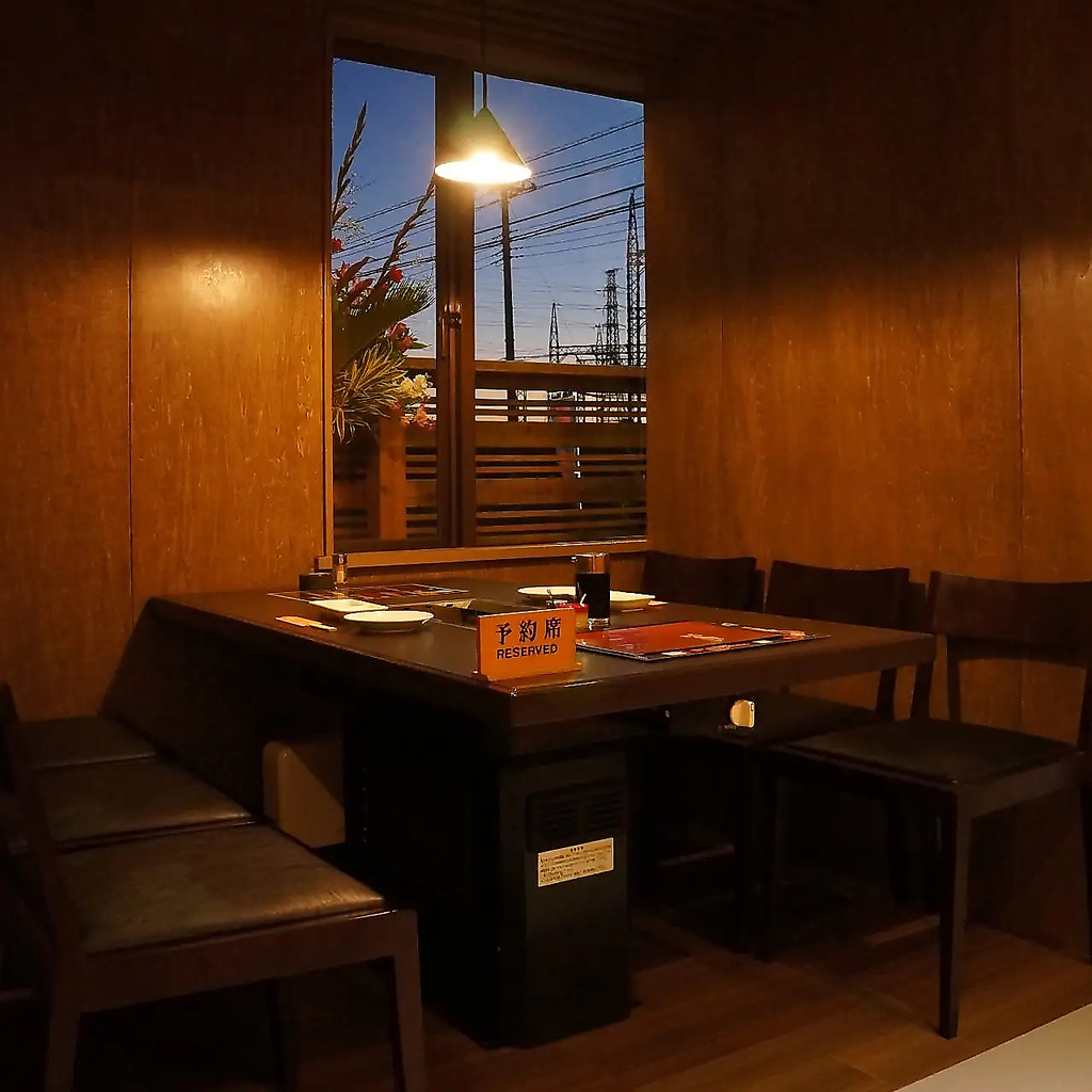 長年地元小山のお客様に愛され続ける、老舗の焼肉店！モダンで落ち着いた雰囲気のお店です。
