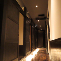 清潔感のある店内は全席完全個室！