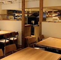 宴会・飲み会に最適な空間。貸切も可能です！