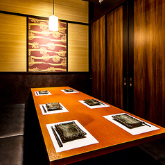 よだれ屋 梅田駅前店の雰囲気2