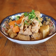 トロットロもつ煮込み