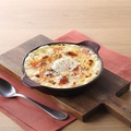 料理メニュー写真&nbsp;とろけるたまごとベーコンのカルボナーラ風ドリア