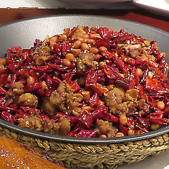 鶏肉とピーナツ炒め